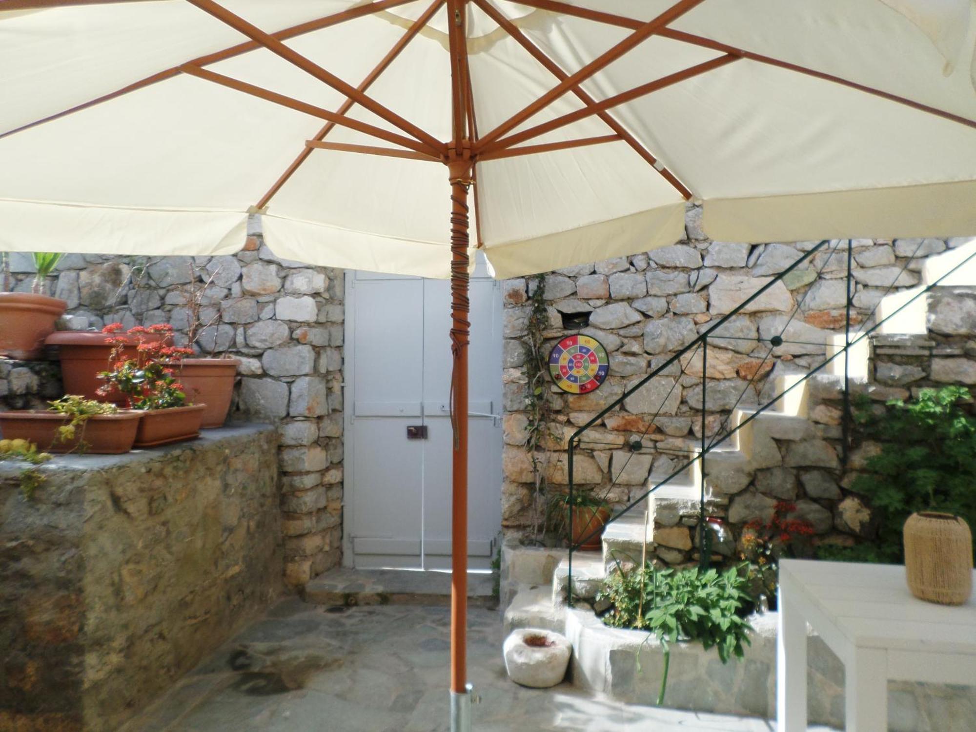 Villa In The Heart Of Hydra Extérieur photo